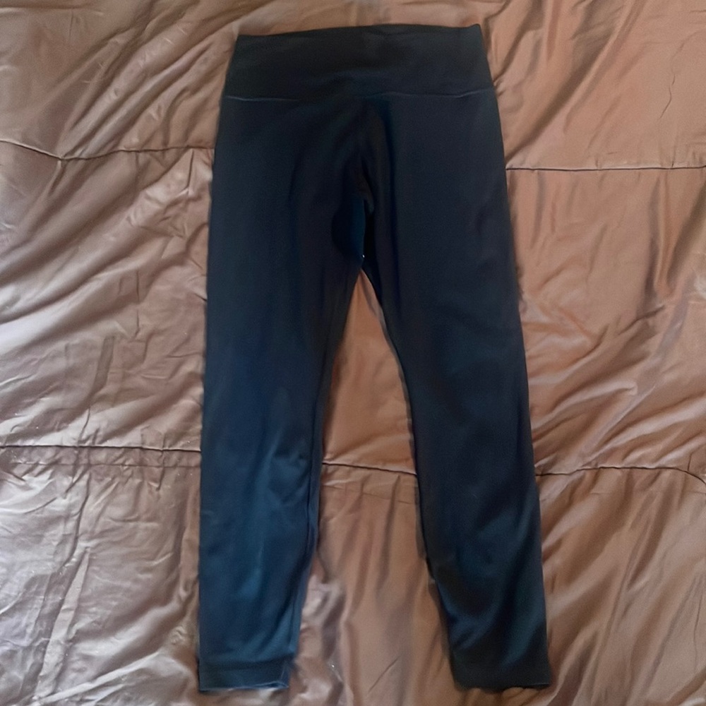 Black Victoria’s Secret yoga pants